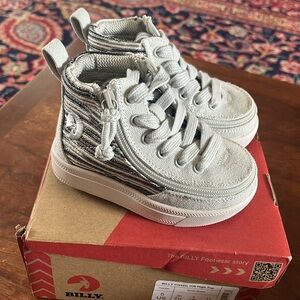 Girls' BILLY Footwear classic silver streak High Top Sneakers toddler 5